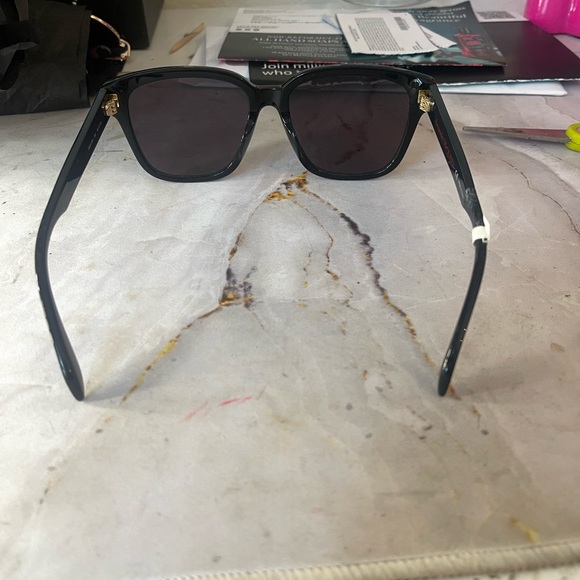 Alexander McQueen Women's Sunglasses - Grey Oversized Lens AM0331SK-3001 - Picture 7 of 10